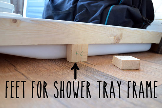 Shower tray feet