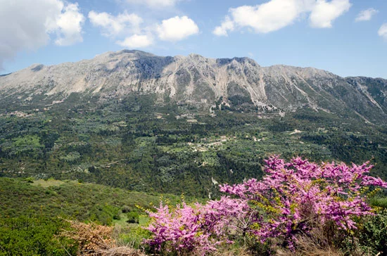 lefkada-mountain