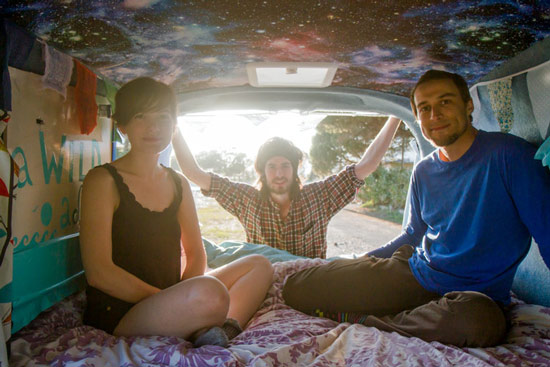 vanlife-vandog-relaxedpace-campervan