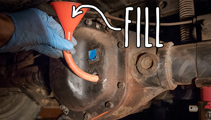 check-and-fill-rear-differential-oil-4-feat