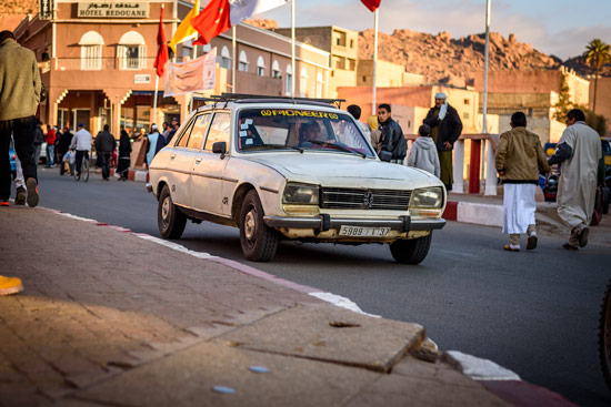 tafraoute-morocco-by-campervan-town-road