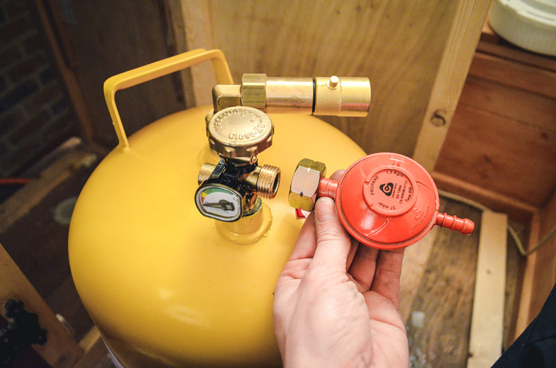 from-van-to-home-book-gas-system